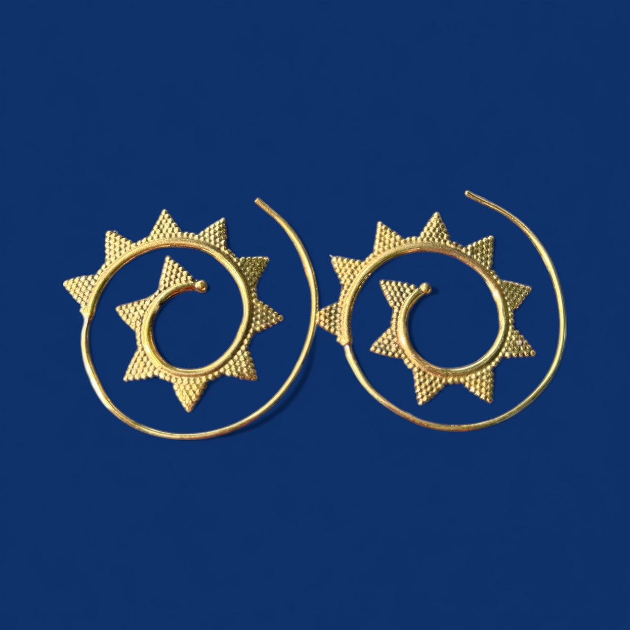 Messing oorbellen Amjer