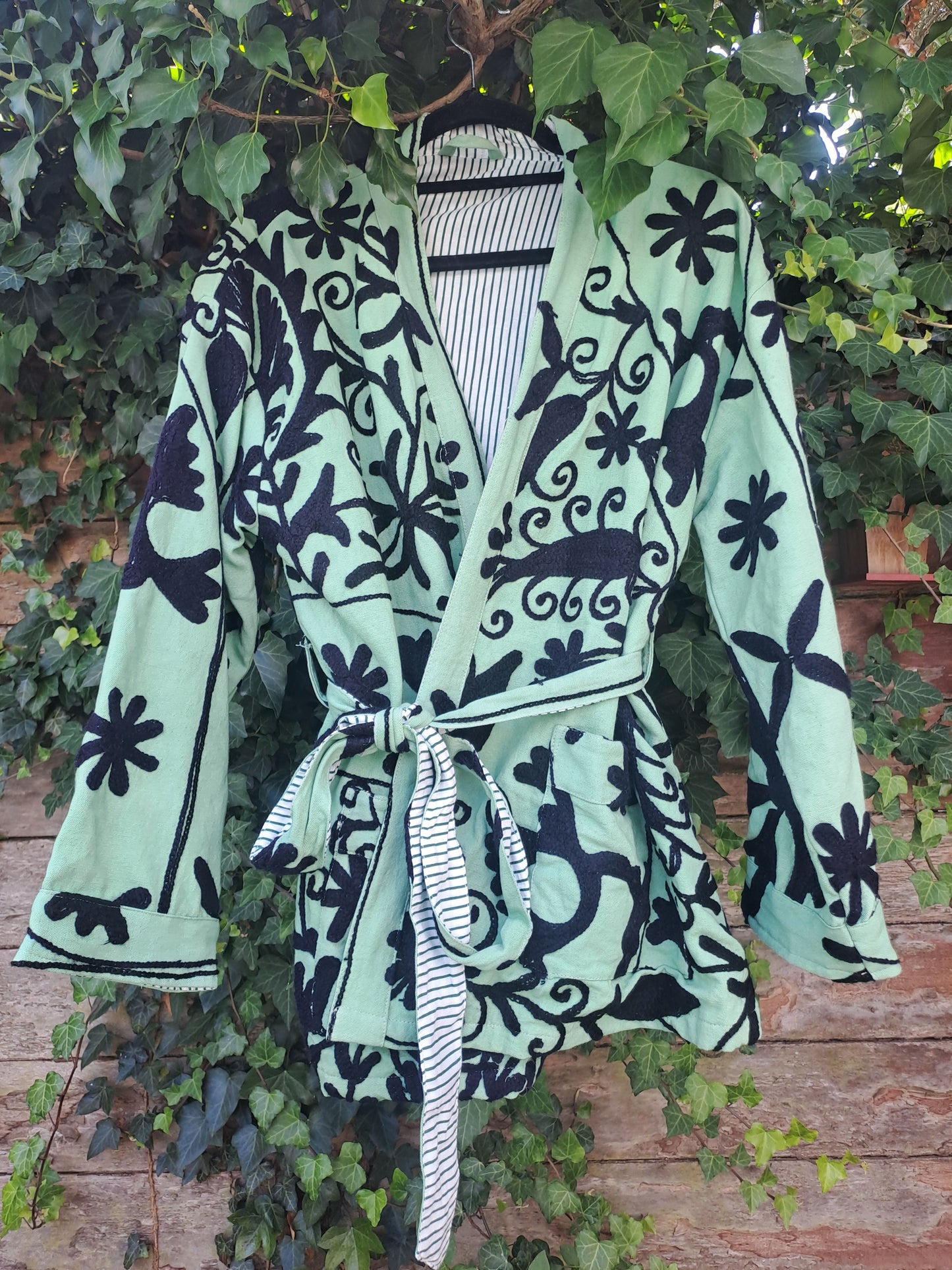 Suzani mintgroen/zwart