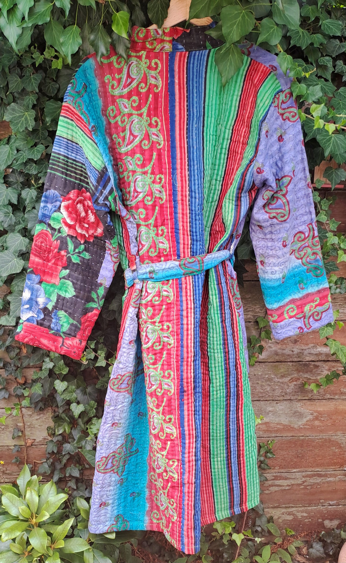 Lange kantha jas