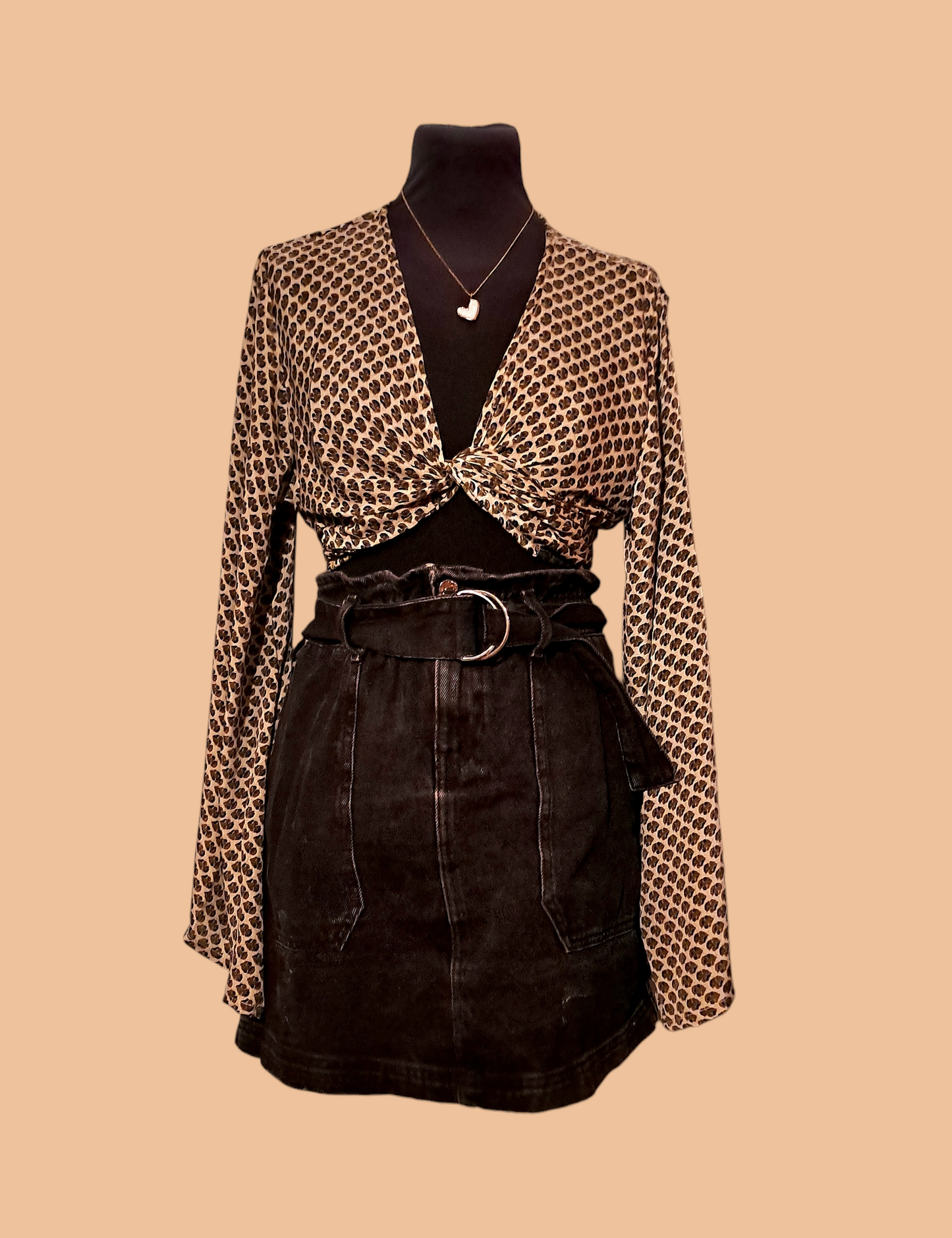 Vlindermouw top beige/zwart
