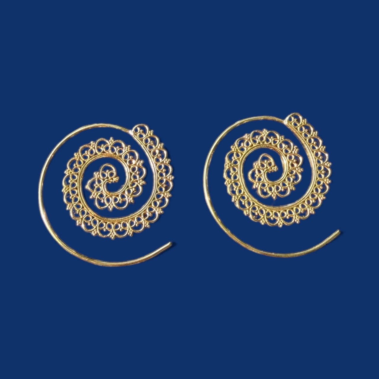 Messing oorbellen Amjer