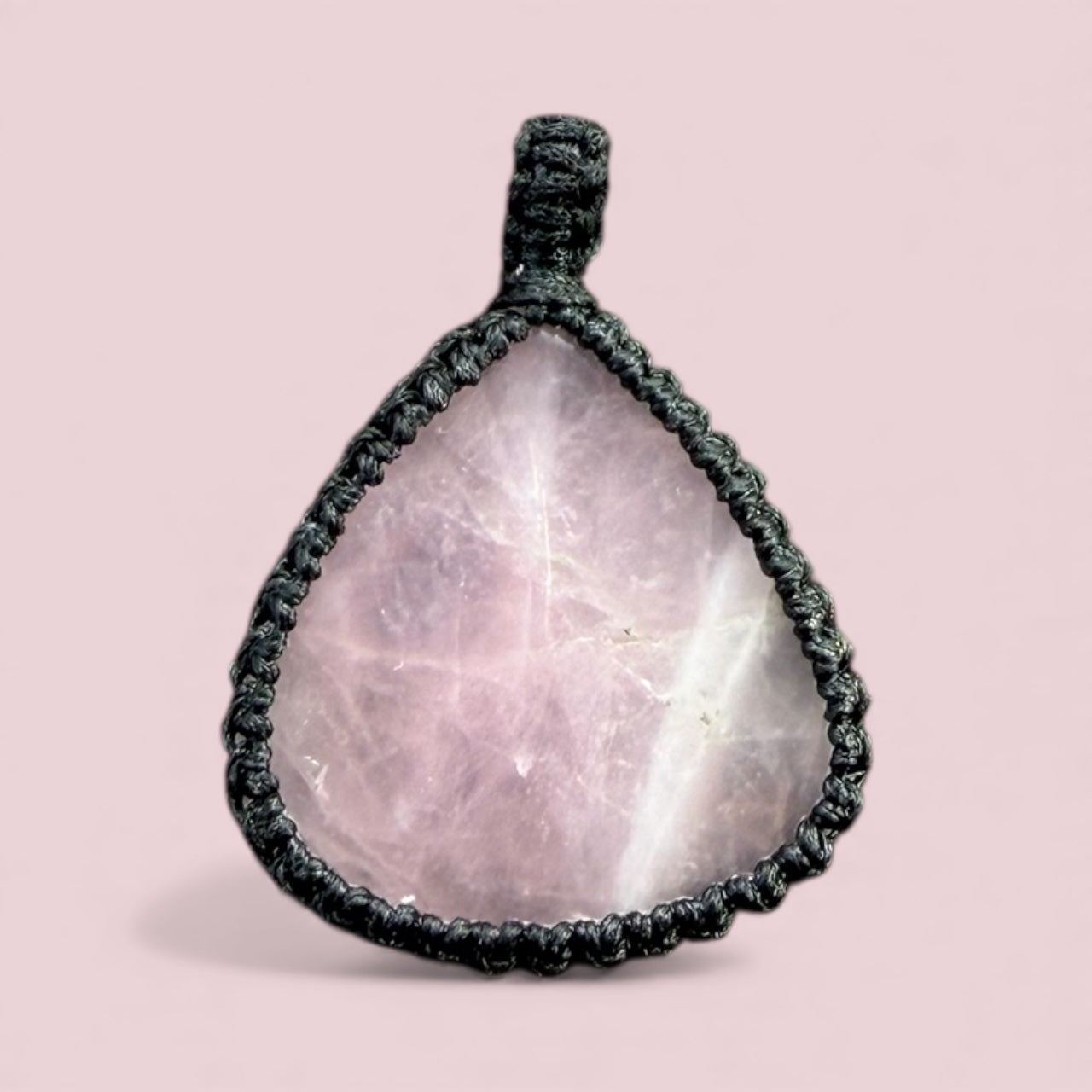 Macramé hanger rozekwarts