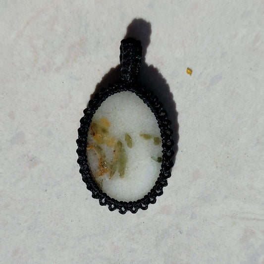 Macramé met natuursteen