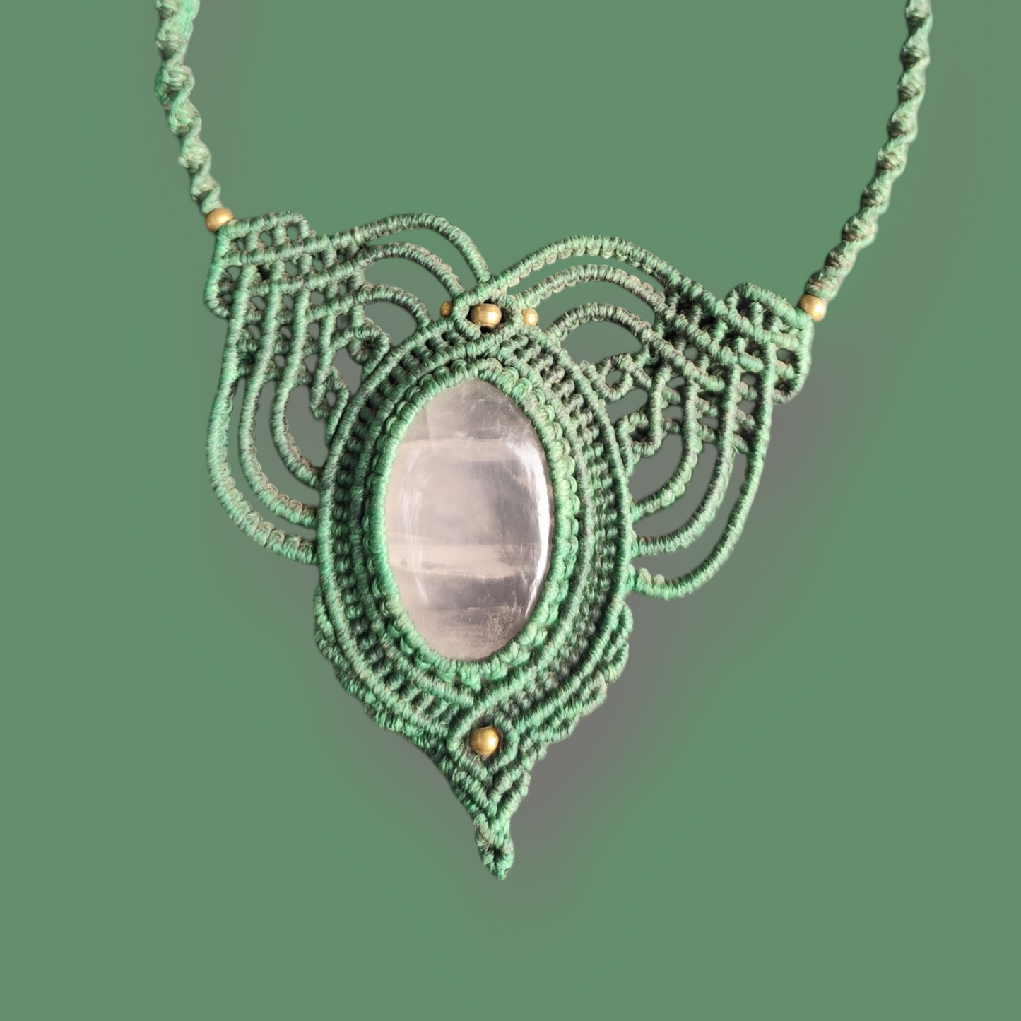 Macramé ketting met rozenkwarts