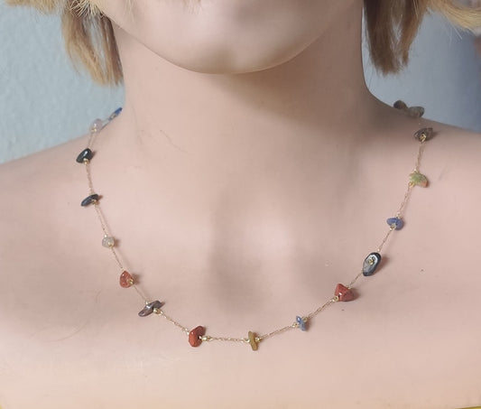 Armband gekleurd natuursteen