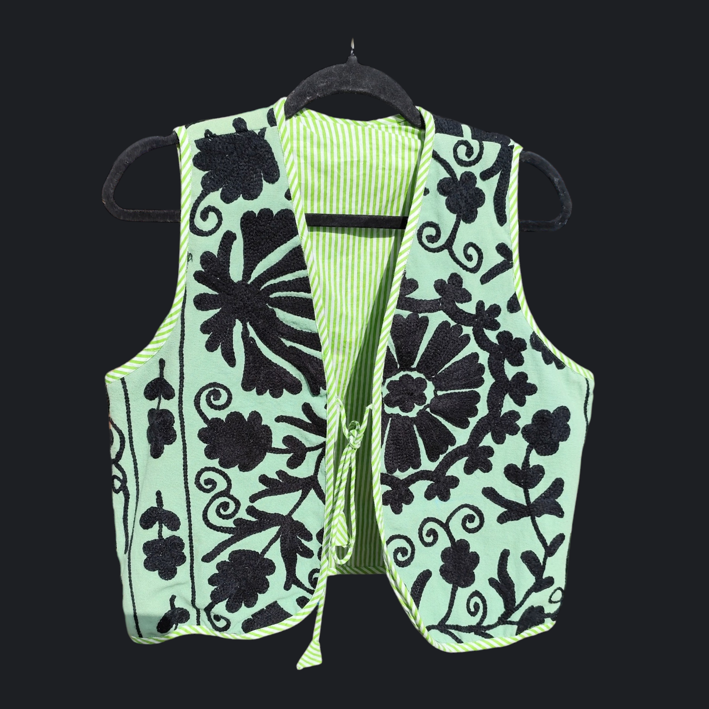 Suzani gilet groen