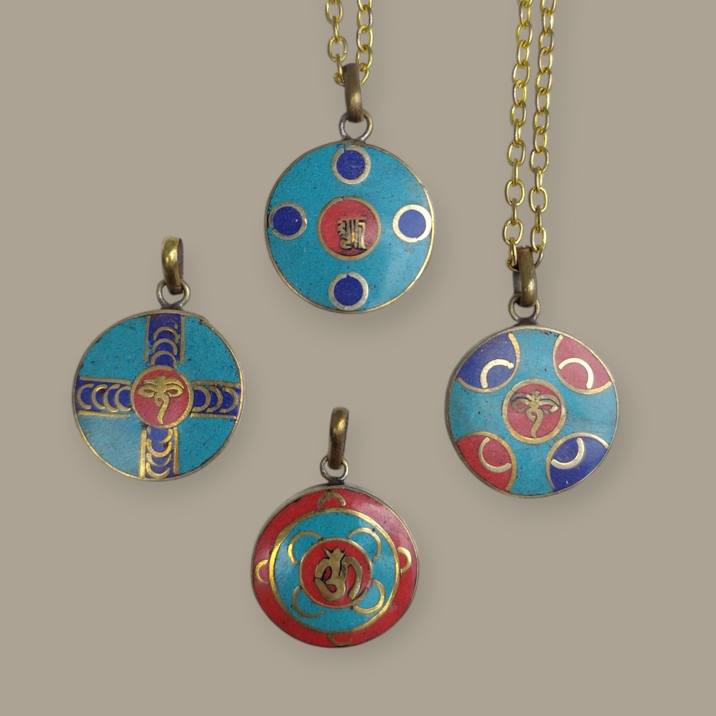 Messing hanger Trang