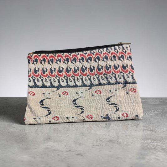 Etui kantha 1