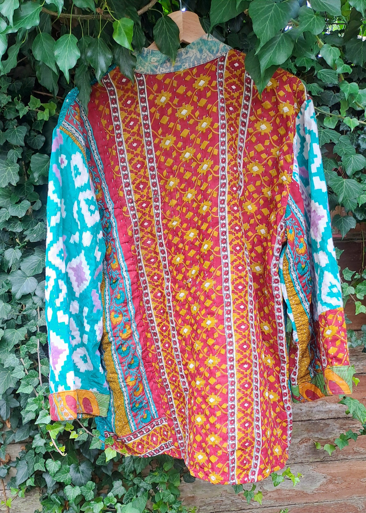 Kantha jasje 28