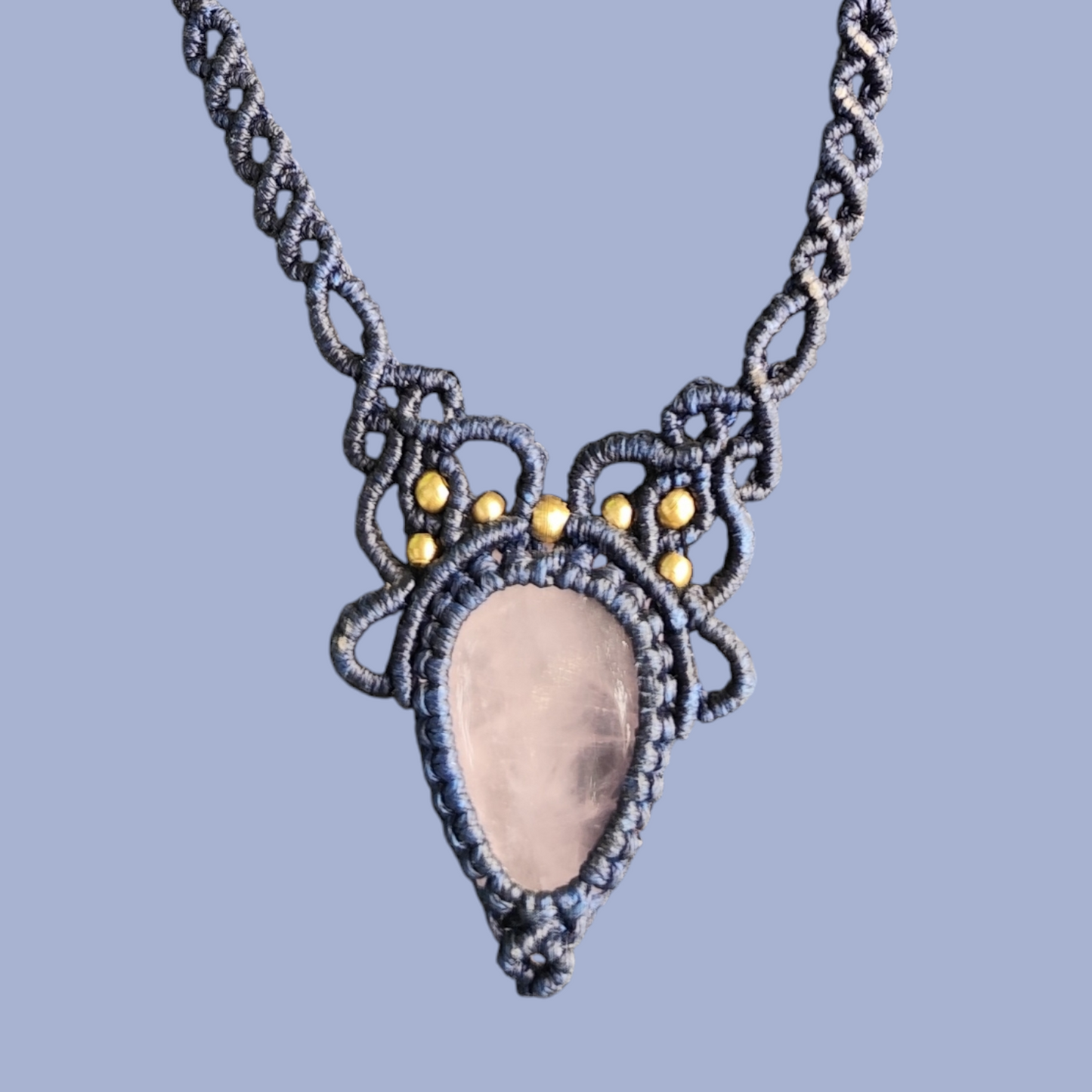 Macramé ketting met rozenkwarts