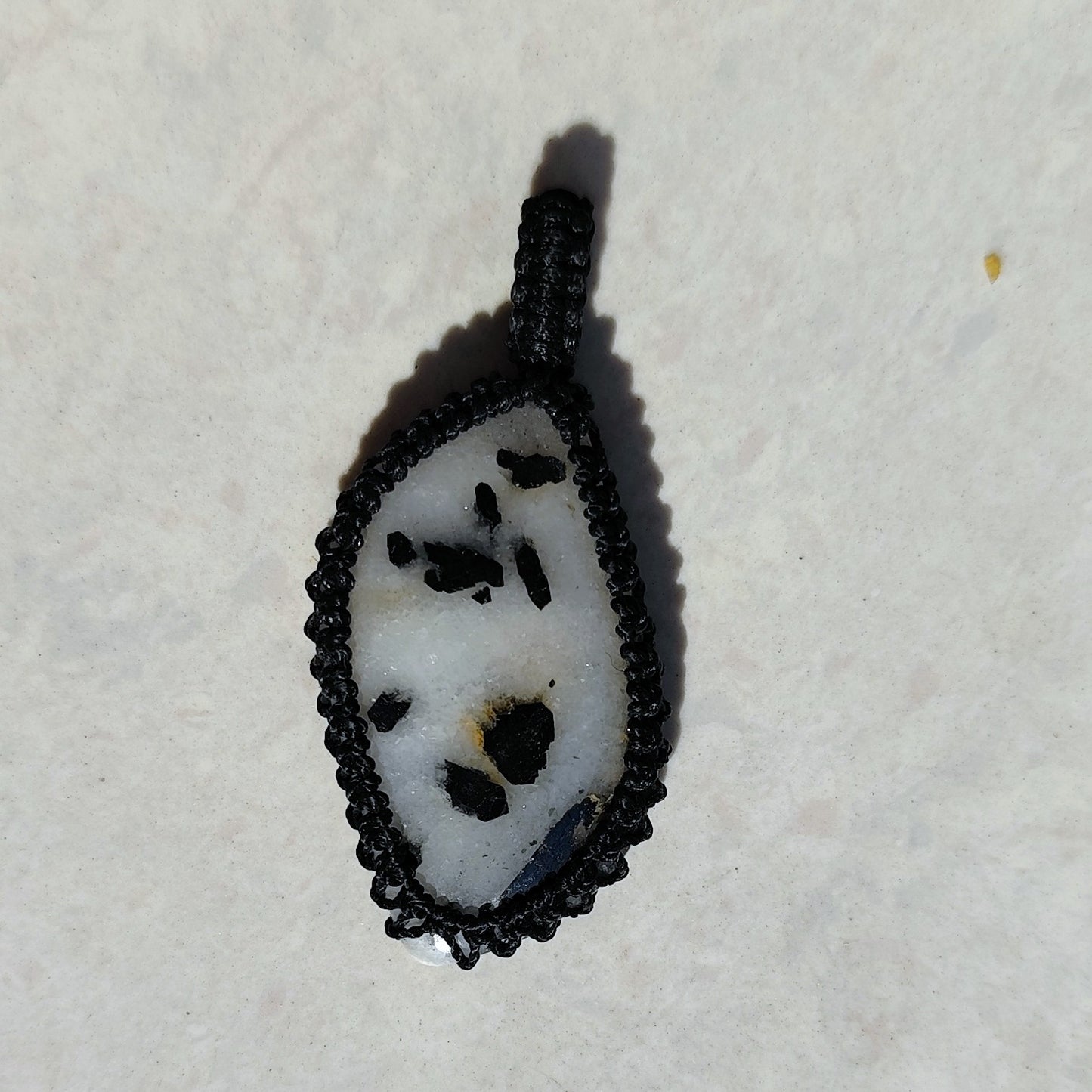 Macramé met scoleciet